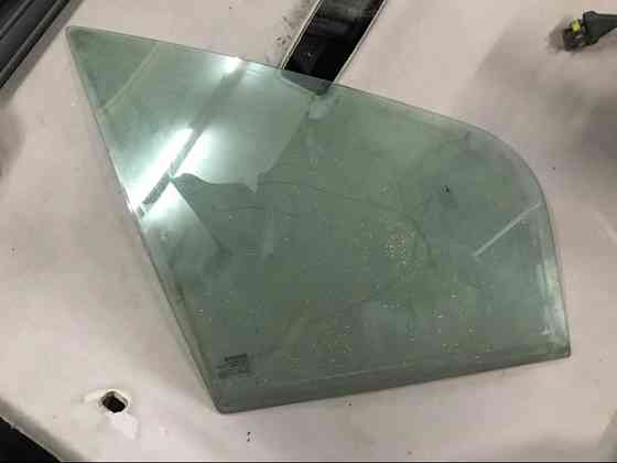Бу стекло форточка двери передней правой Renault Scenic 1, 7700828359, 8200143305 Кропивницкий