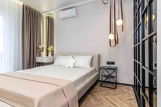 продажа 2-к квартира Киев, Голосеевский, 139999 $ Київ