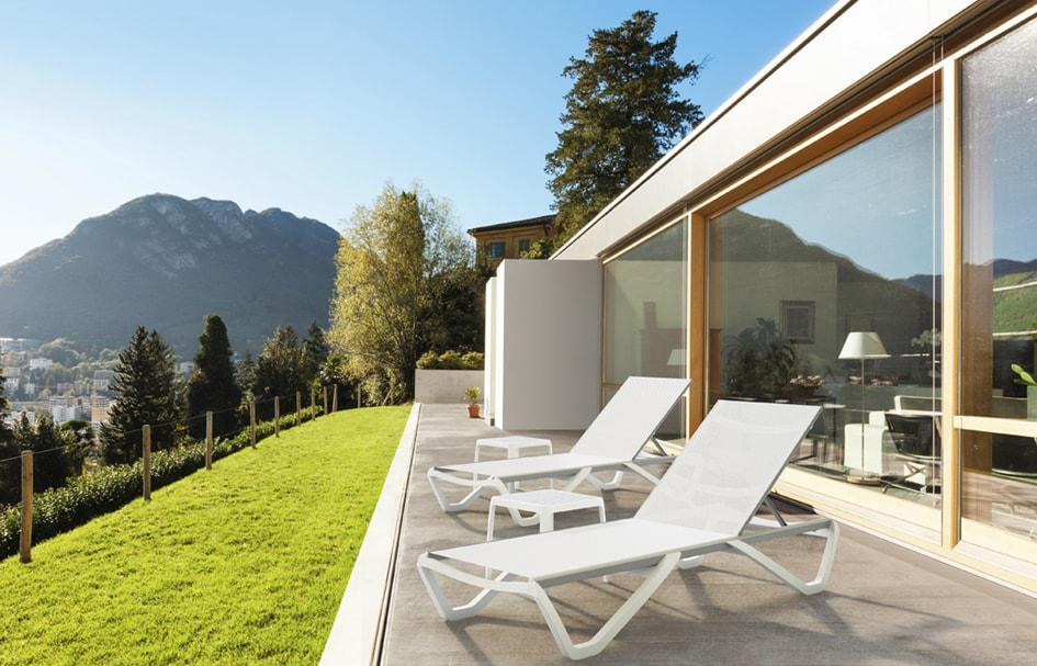 Столик для шезлонга Papatya Wave белый Київ - зображення 3