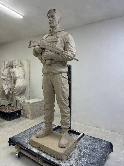 Пам'ятки військовим на замовлення, створення та встановлення пам'ятників по всій Україні Киев - изображение 8