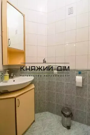Оренда шикарної 3-х кім. квартири на Майдані Незалежності Київ