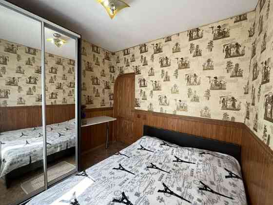 Продам. 4-к.кв. 10/10, ж/м Перемога-5, бульвар Слави 18 Днепр