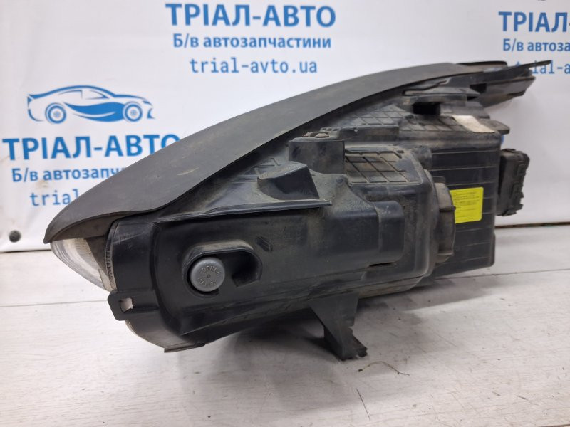 Фара правая Ксенон Hyundai Santa fe DM 2.2 DIESEL D4HB 2012 (б/у) Киев - изображение 5