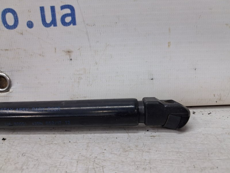 Амортизатор крышки багажника Nissan Qashqai J11 1.2 БЕНЗИН HRA2DDT 2013 (б/у) Киев - изображение 3