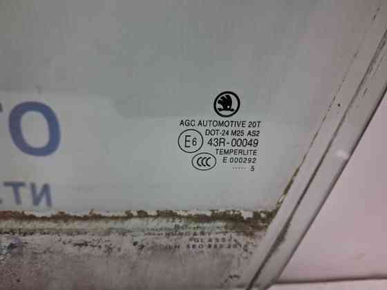 Стекло двери переднее левое Skoda Octavia 2013-2020 5E0845201A (Арт. 80719) Київ
