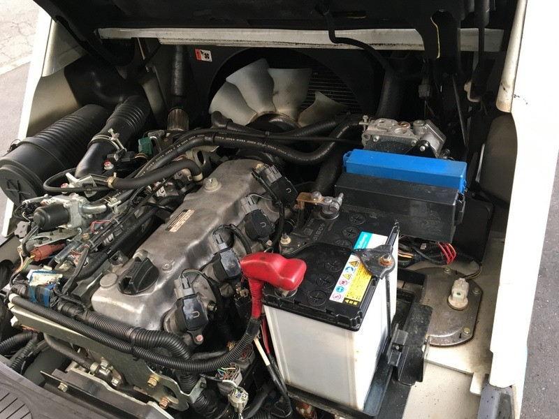 Газ-бензиновий навантажувач TCM (Nissan), із напрацюванням 3697 мотогодин. Модель: FHGE25T5 Дніпро - зображення 4