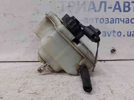 Бачок главного тормозного цилиндра Volkswagen Caddy 2K 1.9 DIESEL BJB 2003 (б/у) Київ