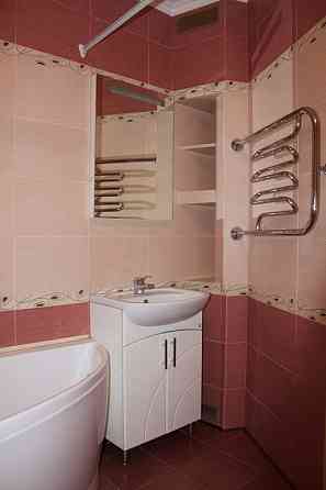 ОРЕНДА 1к квартира метро Мінська вул. Правди 19А код:1165919 Київ