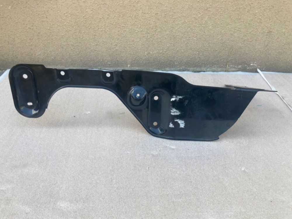 1928315 Кронштейн подножки левый DAF XF 106 Euro 6 1835043 Львов - изображение 2