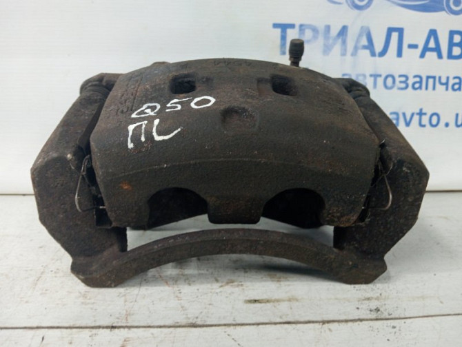 Суппорт передний левый Infiniti Q50 V37 2.2 DIESEL OM651 2013 (б/у) Київ - зображення 2
