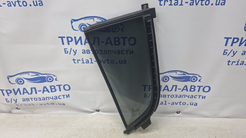 Стекло двери задней правой (форточка) Mitsubishi L200 KB 2.5 ДИЗЕЛЬ 4D56U 2006 (б/у) Киев - изображение 3
