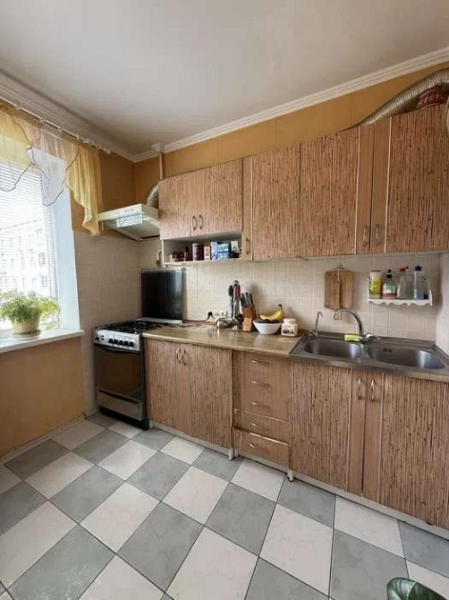 Продается 2-х ком. квартира на ОБОЛОНИ, ул. Озерная, 14 Київ - зображення 1