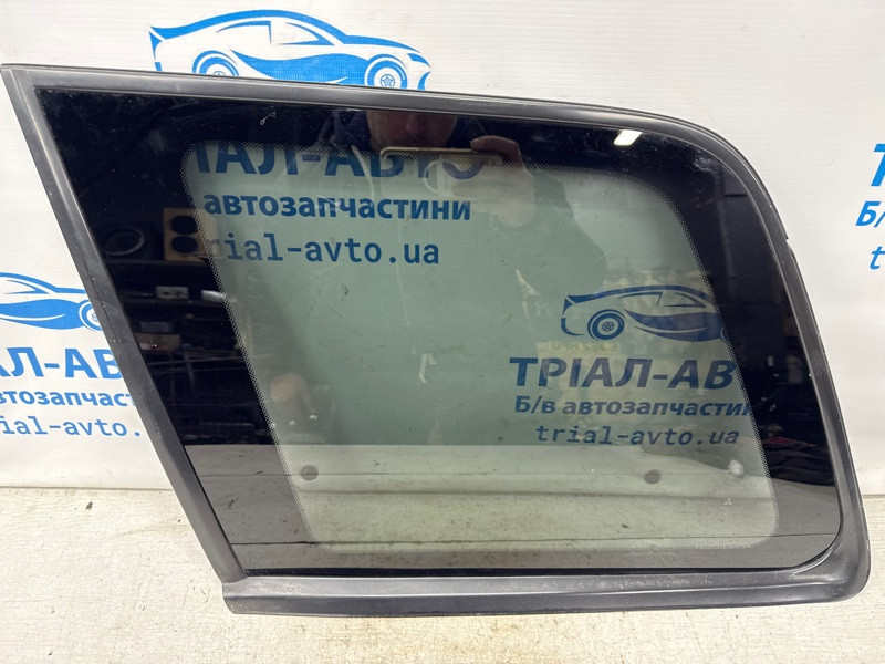 Стекло в кузов заднее левое Mitsubishi Outlander CU 2.4 БЕНЗИН 4G69 2003 (б/у) Київ - зображення 3