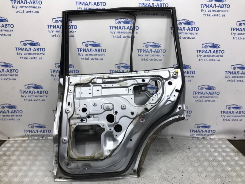 Дверь задняя правая Mitsubishi Pajero Wagon 3 3.2 ДИЗЕЛЬ 4M41 1999 (б/у) Киев - изображение 9