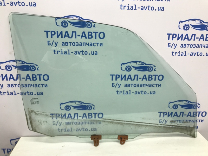 Стекло двери переднее правое Nissan Juke F15 1.6 TURBO MR16DDT 2010 (б/у) Киев - изображение 1