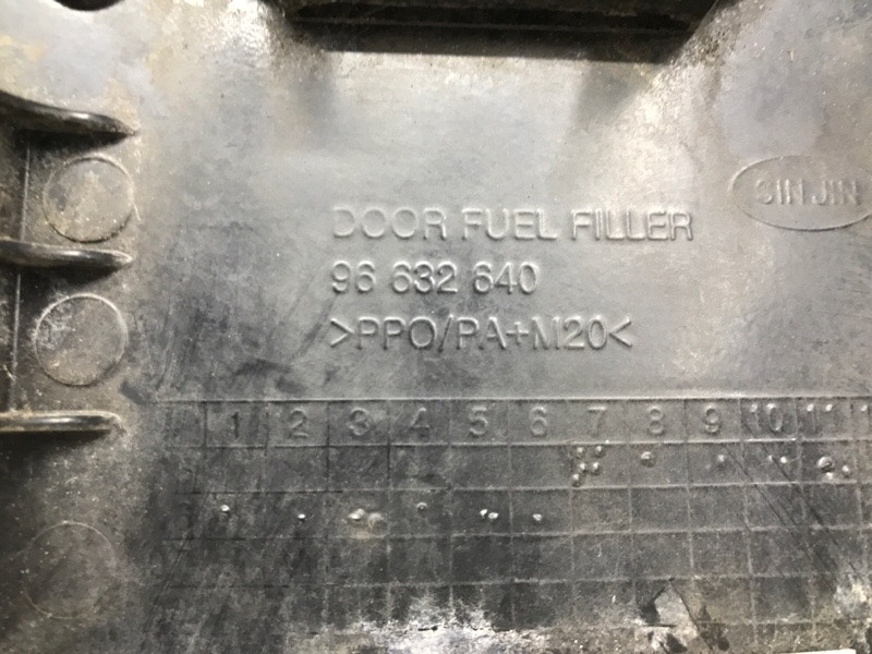 Лючок бака Chevrolet Epica V250 2.0 X20D1 2006 (б/у) Киев - изображение 4