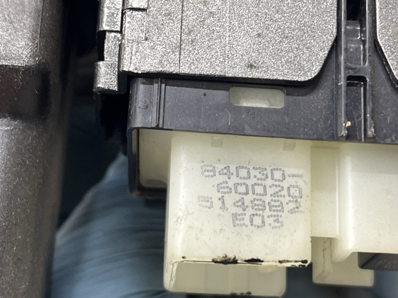 Кнопка стеклоподъемника Toyota Prado 2002-2009 8403060020 (Арт. 81742) Київ - зображення 5