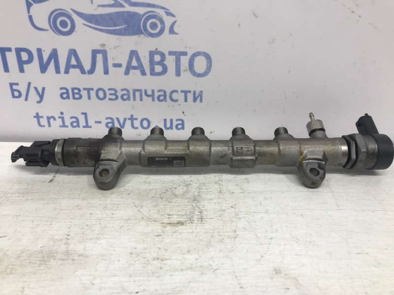 Топливная рампа Hyundai Tucson TL 1.7 DIESEL D4FD 2015 (б/у) Киев - изображение 3