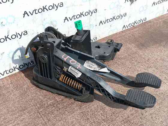 Педали комплект Peugeot 407 2004-2011 (9654164880) Ковель