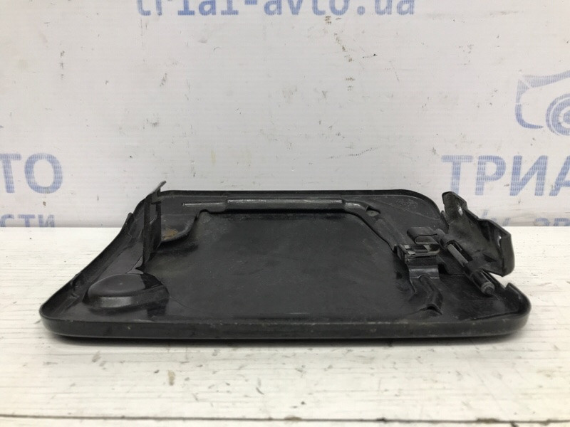 Лючок бака Mitsubishi Pajero Wagon 3 3.2 ДИЗЕЛЬ 4M41 1999 (б/у) Київ - зображення 3