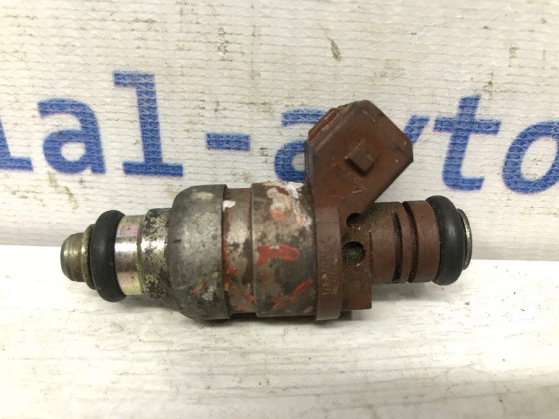 Форсунка топливная Chevrolet Lacetti J200 1.8 БЕНЗИН 2004 (б/у) Киев - изображение 3