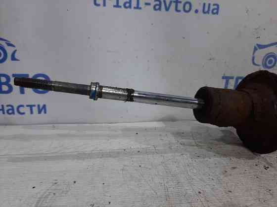 Амортизатор передний правый Mitsubishi L200 KB 2.5 ДИЗЕЛЬ 4D56U 2006 (б/у) Киев