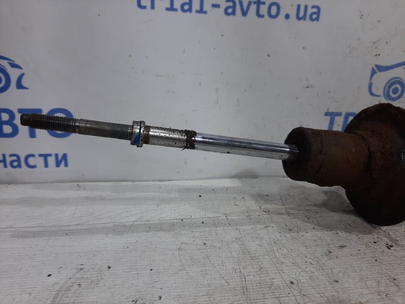 Амортизатор передний правый Mitsubishi L200 KB 2.5 ДИЗЕЛЬ 4D56U 2006 (б/у) Київ - зображення 3