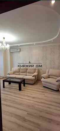 Оренда 2-х кв. квартира, м. Виставковий центр № 11204897 Київ