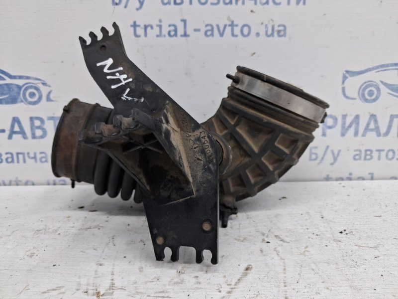 Патрубок воздушного фильтра Nissan Navara D40 2.5 DIESEL YD25DDTI 2004 (б/у) Киев - изображение 3