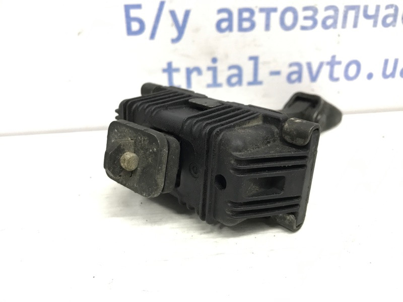 Ограничитель двери задний правый Toyota Avensis T25 1.8 БЕНЗИН 1ZZFE 2002 (б/у) Киев - изображение 2