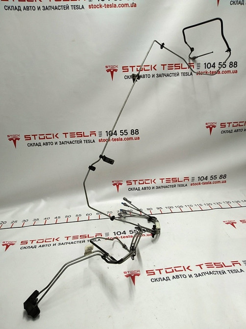 Тормозные трубки передней магистрали комплект Tesla model 3 1044712-00-D Киев - изображение 1