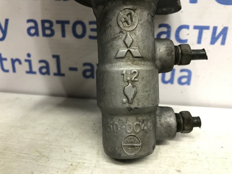 Тормозной цилиндр главный Mitsubishi Lancer 10 1.5 БЕНЗИН 4A91 2007 (б/у) Киев - изображение 4