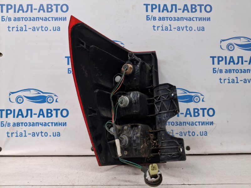 Фонарь задний внешний правый Suzuki Grand Vitara JT 2.0 БЕНЗИН J20A 2005 (б/у) Киев - изображение 7