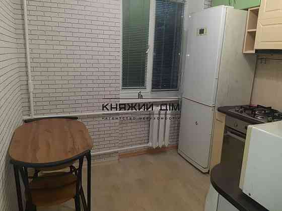 Продаж 1-кімнатної квартири на вул. Теліги Олени, метро Дорогожичі. Код 21147644 Київ