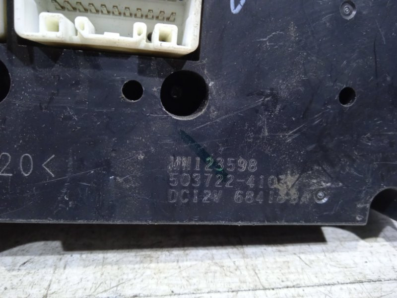 Блок управления кондиционером Mitsubishi L200 KB 2.5 ДИЗЕЛЬ 4D56U 2006 (б/у) Київ - зображення 2