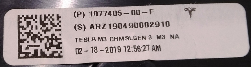 Повторитель стоп сигнала полки багажного отсека Tesla model 3 1077405-00-F Киев - изображение 5