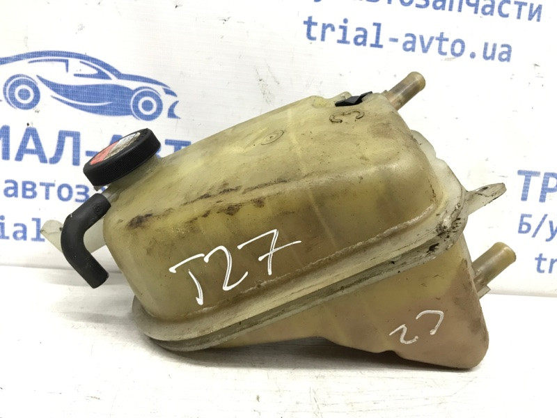 Бачок радиатора (расширительный) Toyota Avensis T27 2.0 DIESEL 2009 (б/у) Київ - зображення 1