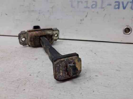 Ограничитель двери задний правый Hyundai Sonata NF 2.4 БЕНЗИН G4KC 2004 (б/у) Київ