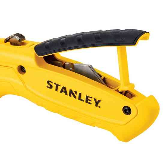 Універсальний складаний ніж STANLEY STHT10430-0 Вишневе