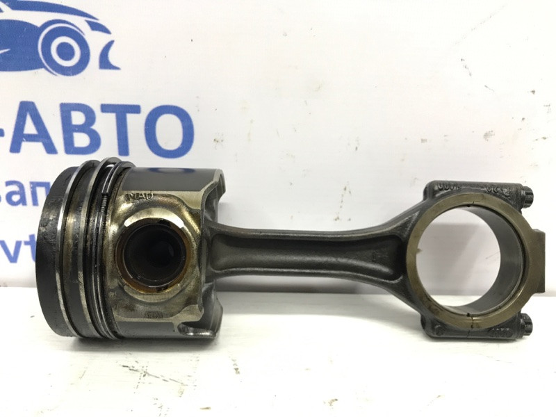 Поршень с шатуном Mitsubishi Outlander XL 2.0 ДИЗЕЛЬ 2007 (б/у) Киев - изображение 1