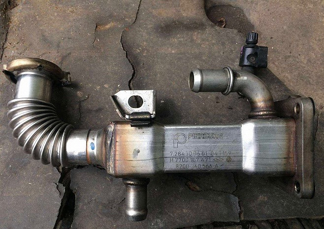 Б/у охладитель EGR Renault Scenic 2, 8200360566A, 7700107471, 7284300601 Кропивницький - зображення 1
