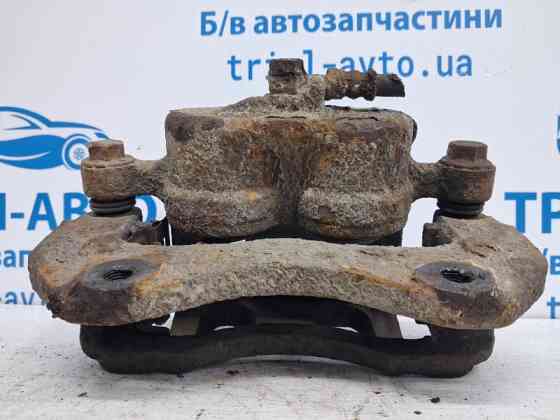 Суппорт передний правый Mitsubishi Outlander CU 2.4 БЕНЗИН 4G69 2003 (б/у) Киев