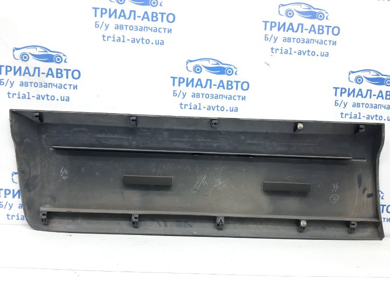 Накладка двери Mitsubishi Pajero Wagon 4 3.2 ДИЗЕЛЬ 4M41 2006 перед. прав. (б/у) Київ - зображення 4