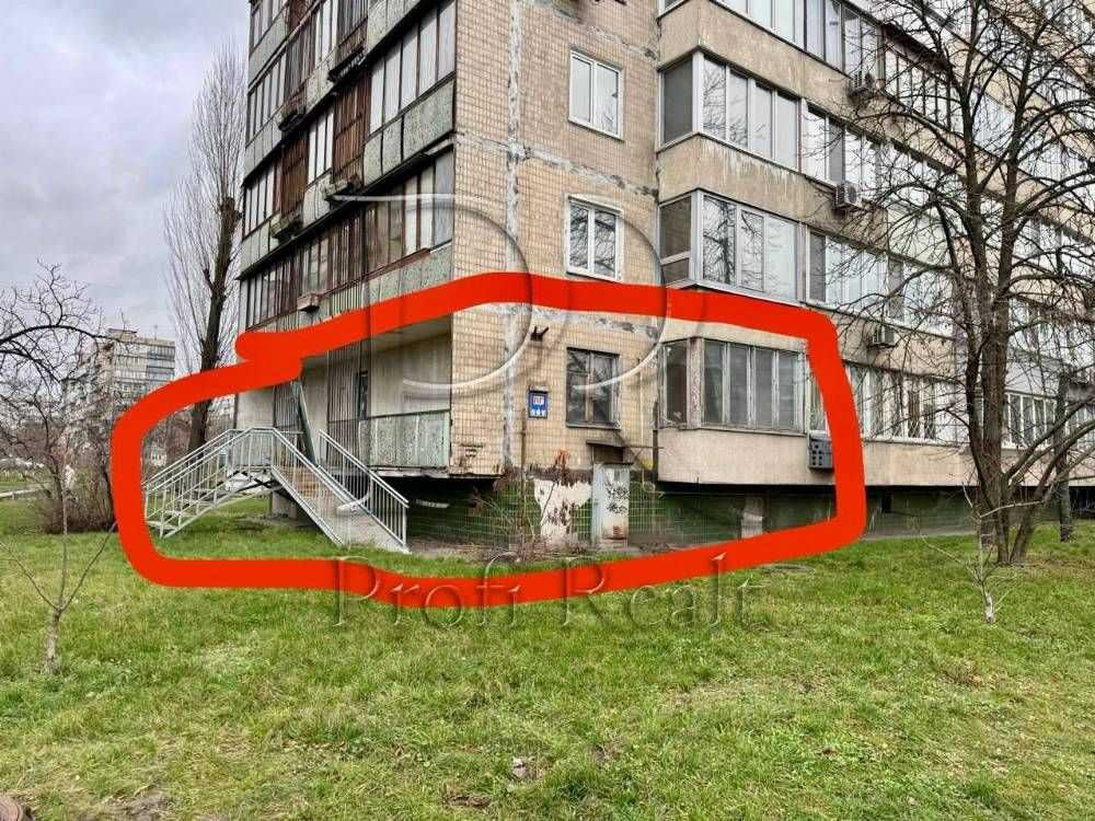 продаж приміщення вільного призначення, будівлі Київ, Дніпровський, 99900 $ Київ - зображення 1