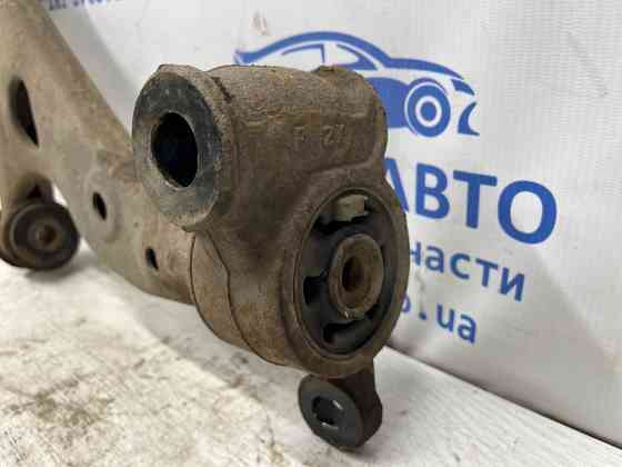 Рычаг правый Mazda 3 BM 2.2 DIESEL 2013 (б/у) Киев
