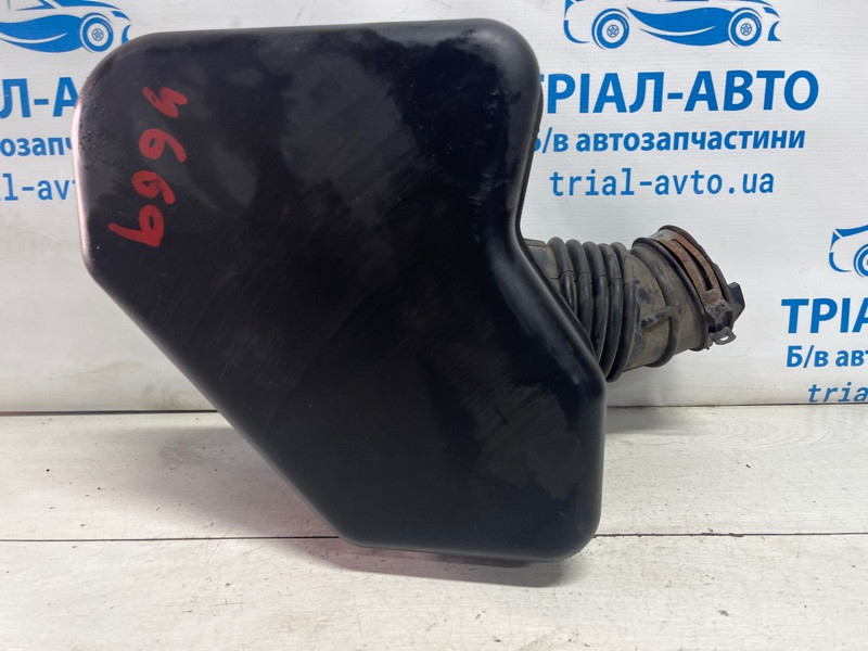 Резонатор воздушного фильтра Mazda CX 9 TB 3.7 БЕНЗИН MZI 2006 (б/у) Киев - изображение 5