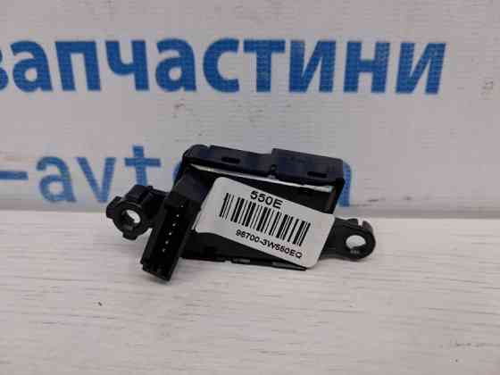 Кнопки руля Kia Sportage SL 1.7 DIESEL D4FD 2010 (б/у) Киев