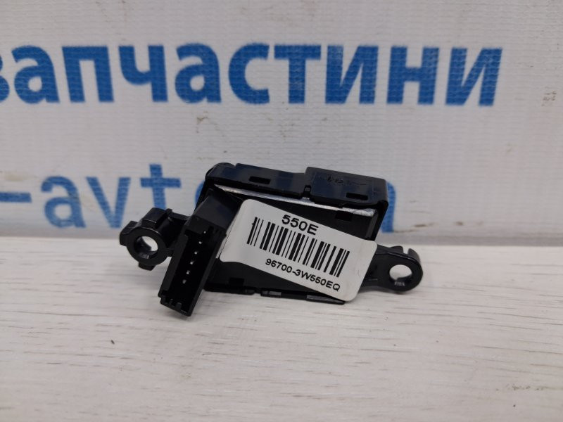 Кнопки руля Kia Sportage SL 1.7 DIESEL D4FD 2010 (б/у) Киев - изображение 2