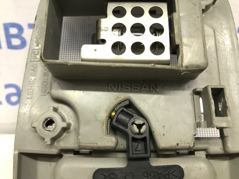 Плафон задний Nissan Navara D40 2.5 DIESEL YD25DDTI 2004 (б/у) Київ - зображення 3