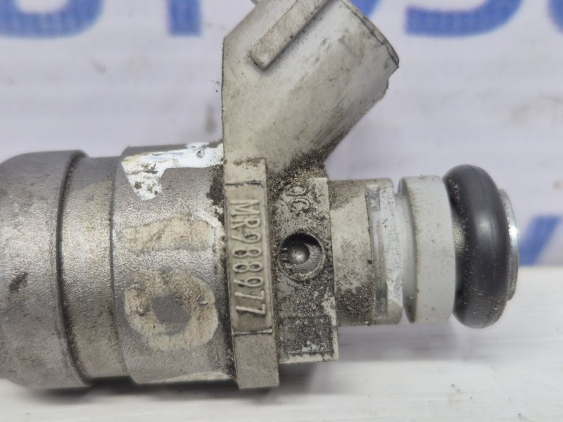 Форсунка топливная Mitsubishi Lancer 2007-2017 MR988977 (Арт. 50801) Киев - изображение 3